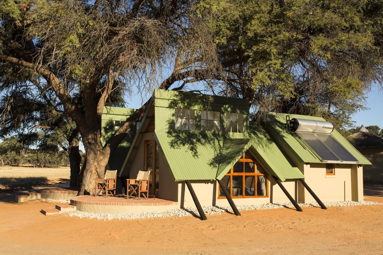 Kalahari Game Lodge Koës Eksteriør billede
