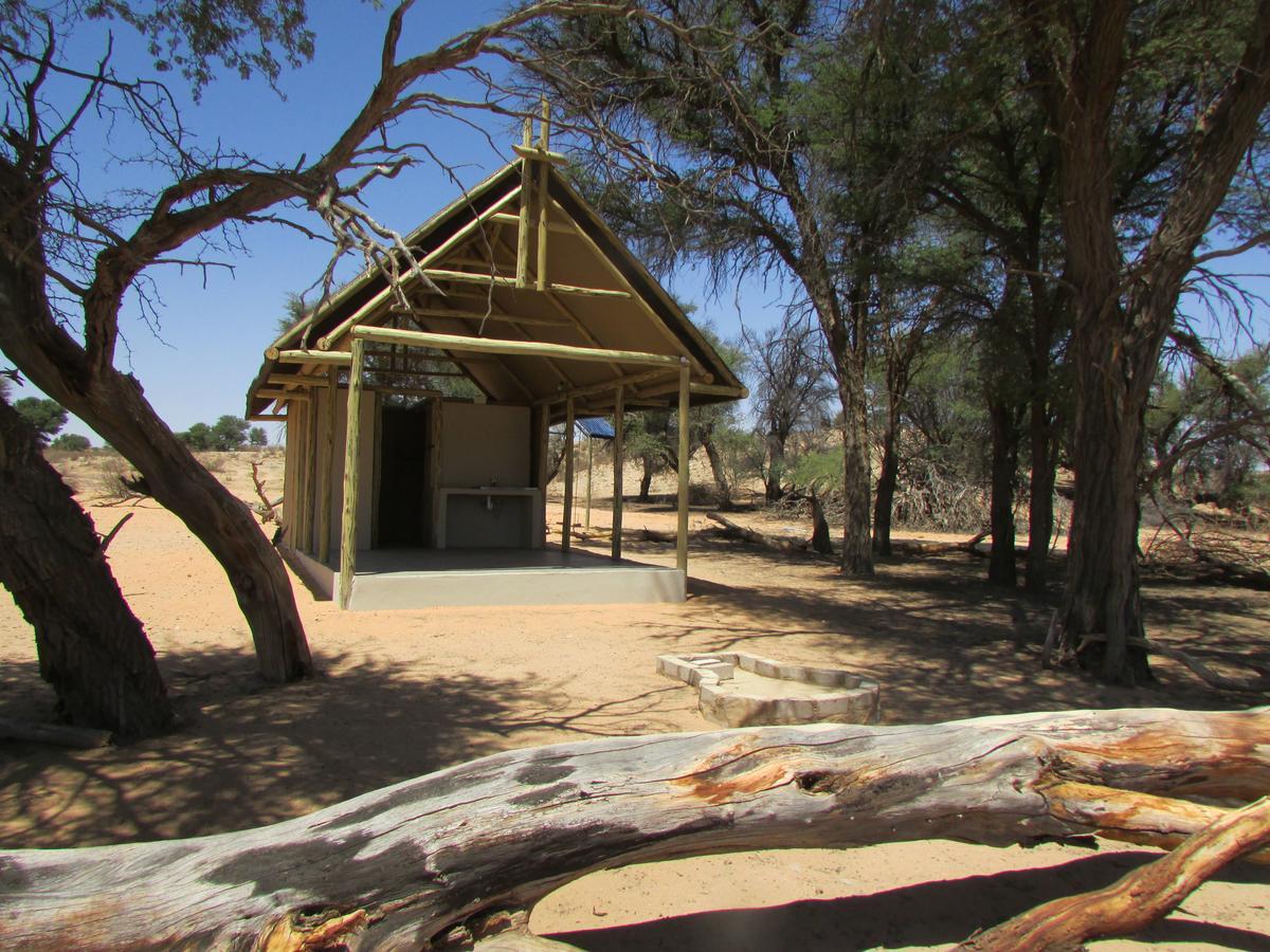Kalahari Game Lodge Koës Eksteriør billede